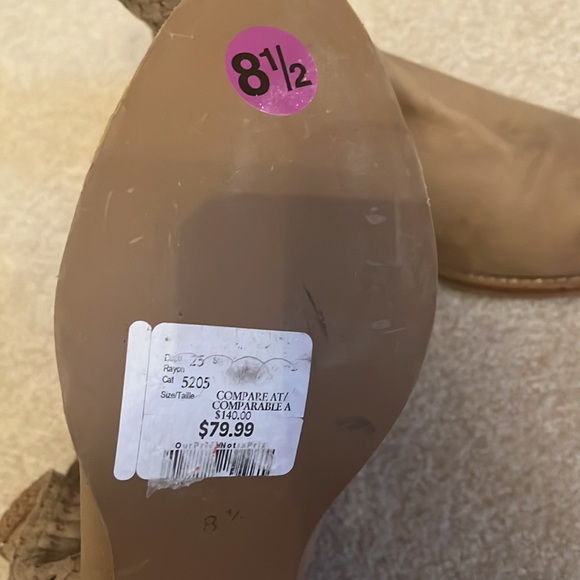 Splendid light brown shade boots. Brand new with tag. - Picture 3 of 5